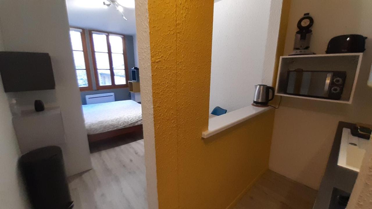 Studio 302 Au 15 Rue Battant A Besancon Luaran gambar